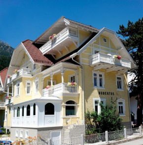 Отель Hotel Garni Hubertus-Nostalgie & Charme  Фульпмес